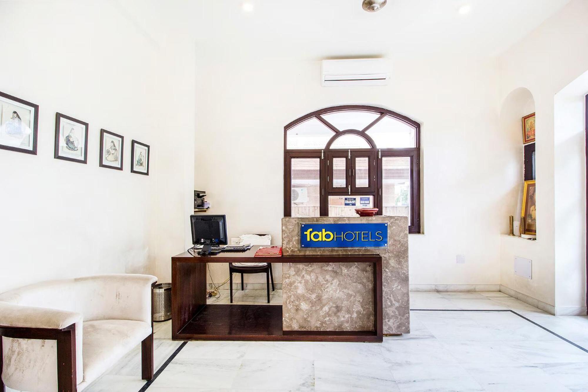 Fabhotel Jaipur Villa ภายนอก รูปภาพ